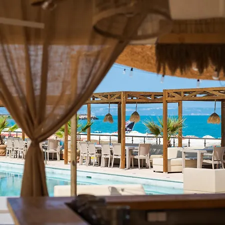 Argisht Partez & Bar Rebls Хотел