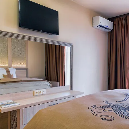 Argisht Partez & Bar Rebls Hotel 4*