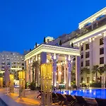 Argisht Partez & Bar Rebls Szálloda 4*