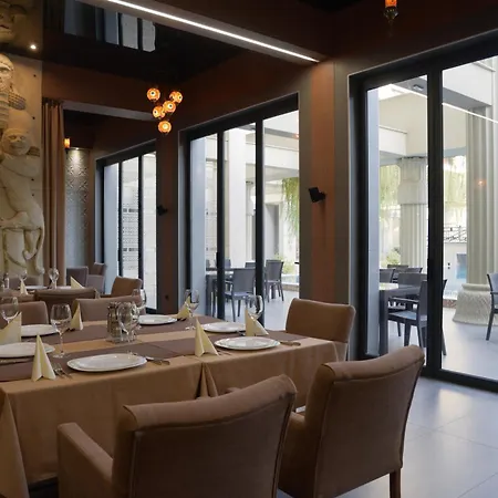 Hotell Argisht Partez & Bar Rebls