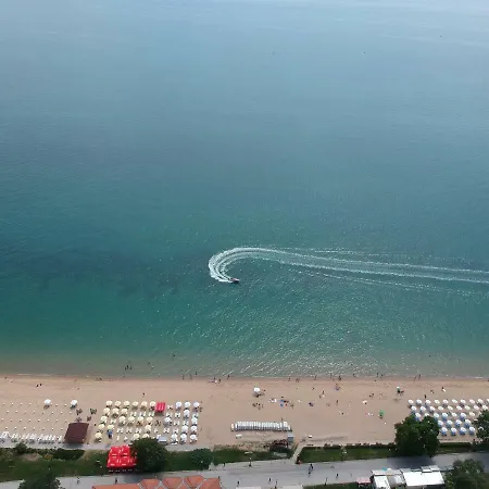 Argisht Partez & Bar Rebls Złote Piaski