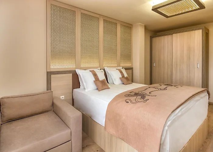 Argisht Partez & Bar Rebls Aranyhomok