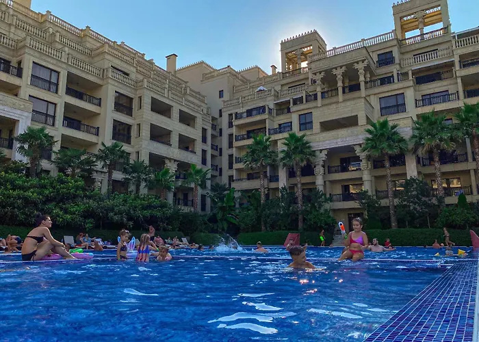 Argisht Partez & Bar Rebls Aranyhomok