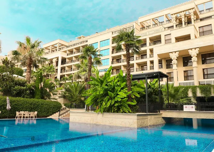 Argisht Partez & Bar Rebls 4*