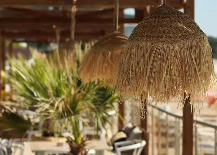 Argisht Partez & Bar Rebls Szálloda Aranyhomok