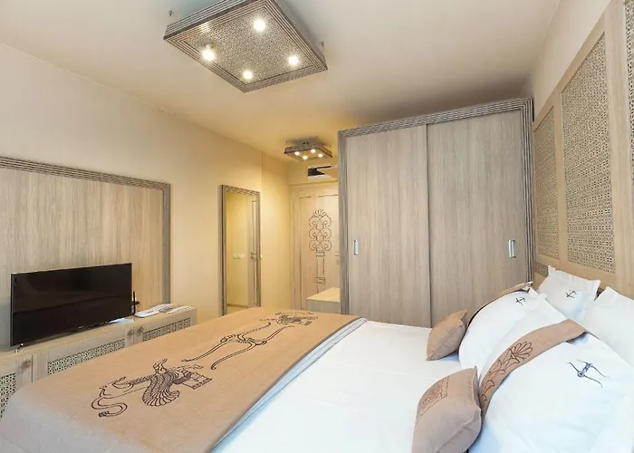 Argisht Partez & Bar Rebls Hotell Golden Sands